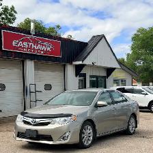 2014 Toyota Camry XLE (130k) - Photo 2