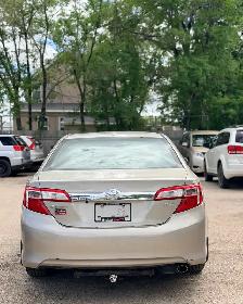 2014 Toyota Camry XLE (130k) - Photo 4