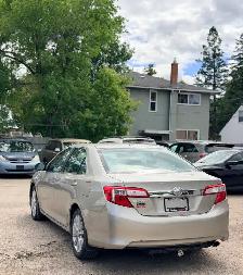 2014 Toyota Camry XLE (130k) - Photo 5