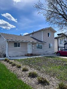 $493,500 Investment Property For Sale - Photo 2