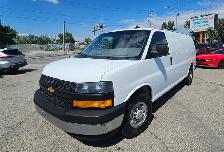 2018 Chevrolet Express Cargo Van Cargo 2500 - Photo 2