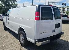 2018 Chevrolet Express Cargo Van Cargo 2500 - Photo 4