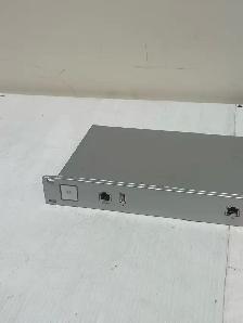 Ubiquiti UniFi Security Gateway Pro 4 - Photo 3
