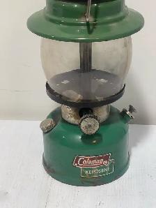 Coleman Kerosene Lantern - Photo 2