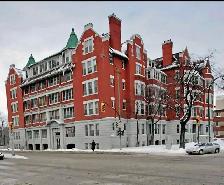 3 Beds 1 Bath - Apartment