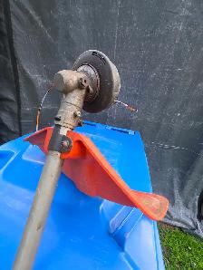 Husqvarna 128LD Weedwacker Straight Shaft Weed Trimmer 2 Stroke - Photo 2