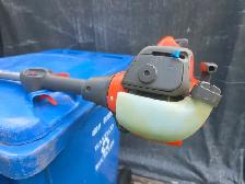 Husqvarna 128LD Weedwacker Straight Shaft Weed Trimmer 2 Stroke - Photo 6