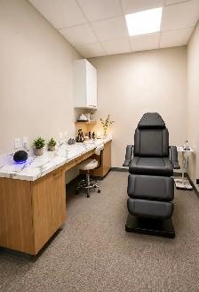 Professional Treatment Room for Rent
