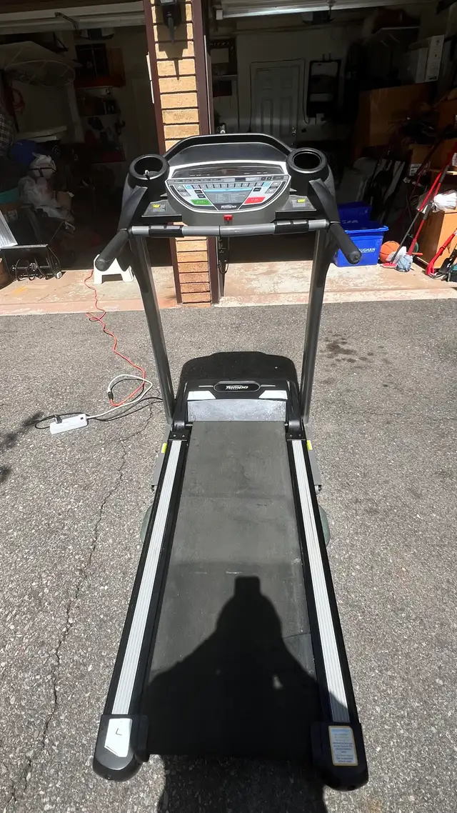 Tempo 621T treadmill