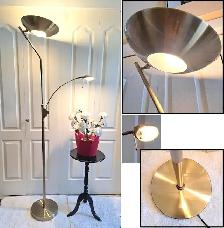 FLOOR LAMP - Photo 2