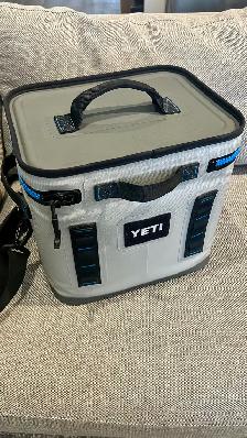Yeti hopper flip 12 (text to pick up) - Photo 4
