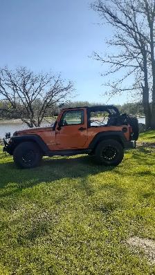 2011 Jeep Wrangler Sahara. Mint, no rust $21,999 OBO - Photo 4