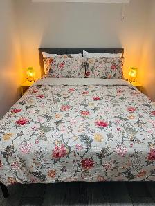 Bright Legal Basement Suite - Photo 4