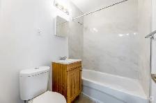 private room - Photo 4