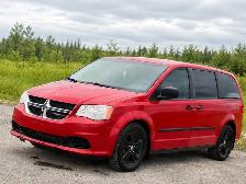 Mini-Van Dodge Grand Caravan 2013 Red Automatic Stow N go - Photo 2