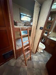 SALE – 2013 Kodiak Express Travel Trailer - Photo 8
