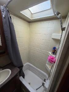 SALE – 2013 Kodiak Express Travel Trailer - Photo 9