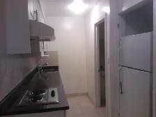 Very clean one bedroom apartment on the main floor of a house - Photo 5