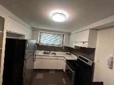 Furnished Apartment For Rent In Port Credit - Photo 4