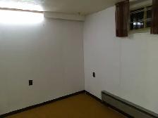 A basement single room for one person - Photo 5
