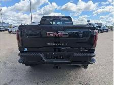 2025 GMC Sierra 3500HD AT4 - Photo 9