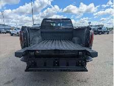 2025 GMC Sierra 3500HD AT4 - Photo 10