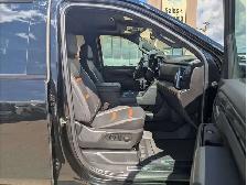 2025 GMC Sierra 3500HD AT4 - Photo 19
