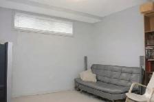 Upscale 2 Bdrm   Den, Townhouse near downtown Mississauga Sept 1 - Photo 8