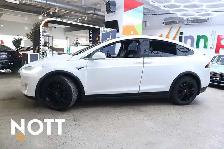 2020 TESLA Model X LONG RANGE - Photo 2
