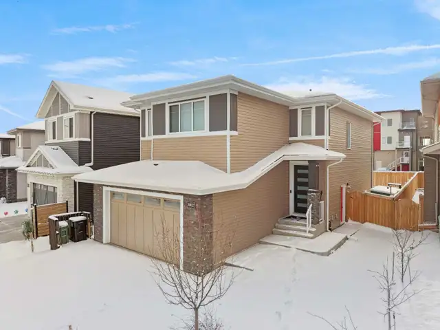 For Rent - Beautiful Family Home in Trumpeter, Edmonton