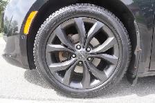 2019 Chrysler Pacifica LIKE NEW / REAR ENT/ ONE OWNER/ NO ACCIDE - Photo 7