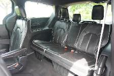 2019 Chrysler Pacifica LIKE NEW / REAR ENT/ ONE OWNER/ NO ACCIDE - Photo 22