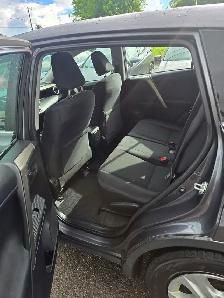 2015 Toyota RAV4 LE - Photo 10