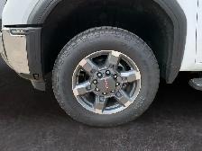 2026 GMC Sierra 3500HD - Photo 10