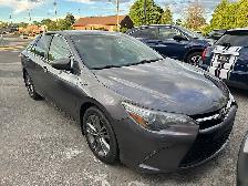 2015 Toyota Camry 4dr Sdn SE Hybrid