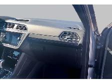 2023 Volkswagen Tiguan AWD | LEATHER | PANORAMIC SUNROOF | CAMER - Photo 20