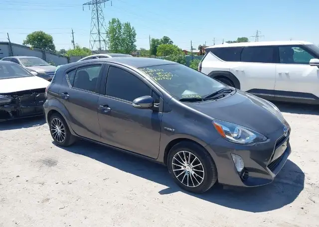2015 Toyota Prius C 5dr HB Technology