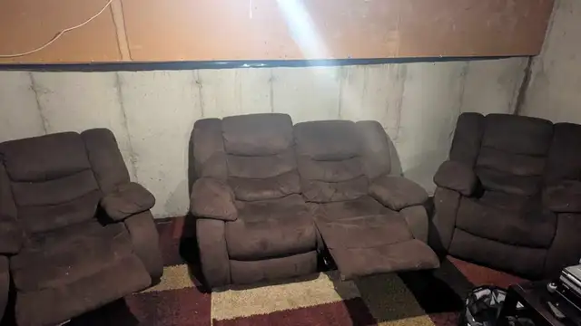 Whole House EVERYTHING must go! by this Thurs. Priced to sell