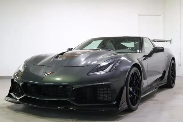 2019 Chevrolet Corvette ZR1 3ZR | ZTK PERFORMANCE PKG| AKRAPOVI