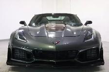 2019 Chevrolet Corvette ZR1 3ZR | ZTK PERFORMANCE PKG| AKRAPOVI - Photo 3