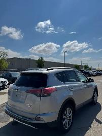 2016 Toyota RAV4 Limited AWD : Well Serviced - Photo 4