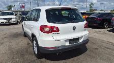2010 Volkswagen Tiguan TRENDLINE, AUTO, 4 CYL, 4WD, AS IS SPECIA - Photo 3
