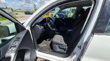 2010 Volkswagen Tiguan TRENDLINE, AUTO, 4 CYL, 4WD, AS IS SPECIA - Photo 9