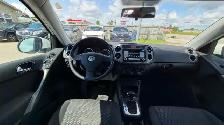 2010 Volkswagen Tiguan TRENDLINE, AUTO, 4 CYL, 4WD, AS IS SPECIA - Photo 12