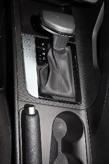 2025 Hyundai Elantra Preferred IVT w/Tech Pkg with sunroof - Photo 7