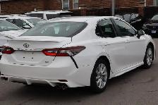 2024 Toyota Camry SE Auto - Photo 2