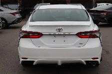 2024 Toyota Camry SE Auto - Photo 3