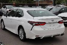 2024 Toyota Camry SE Auto - Photo 4