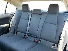 2021 Toyota Corolla LE / FWD - Photo 15
