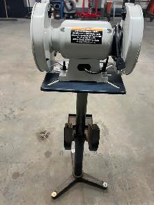 Crafted cx-series 1/2 hp 8" Grinder - Photo 2